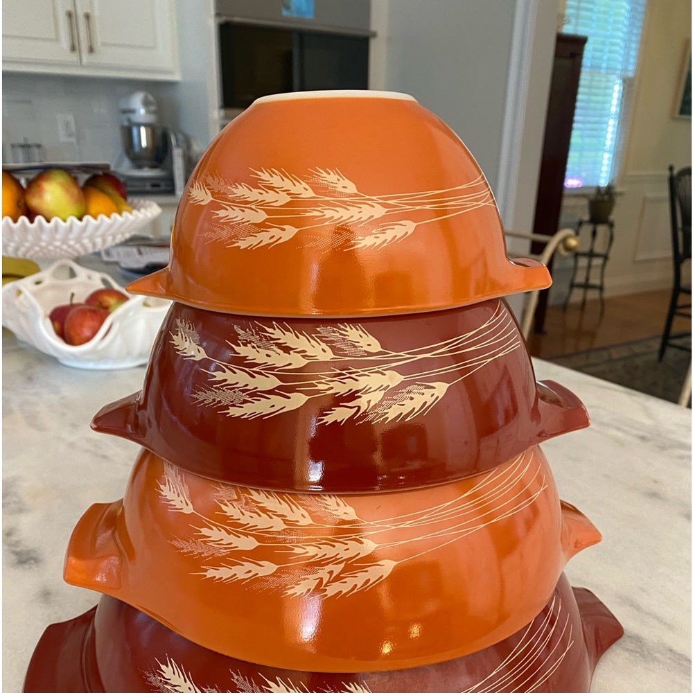 Vintage PYREX Autumn Harvest Wheat Bowl Set